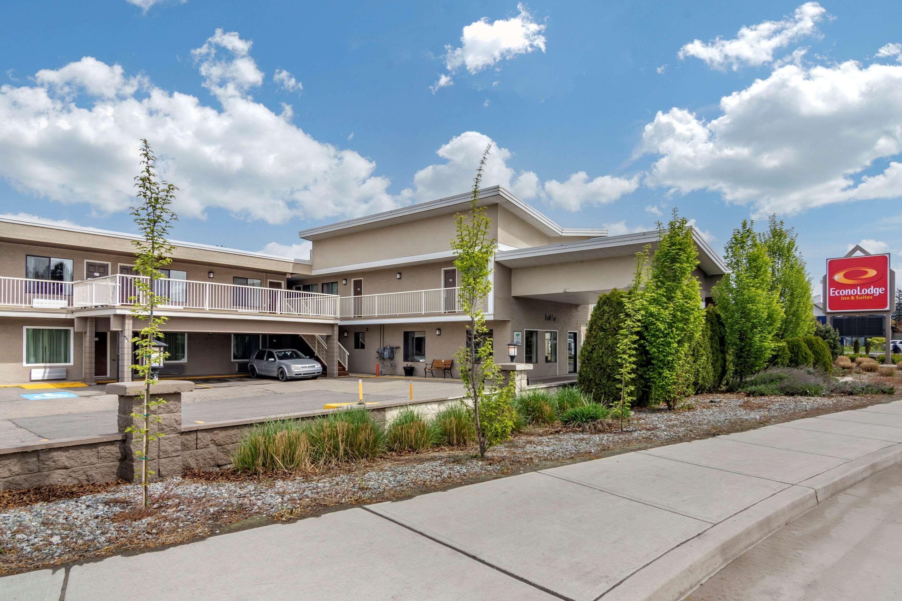 Econo & Lodge Kelowna